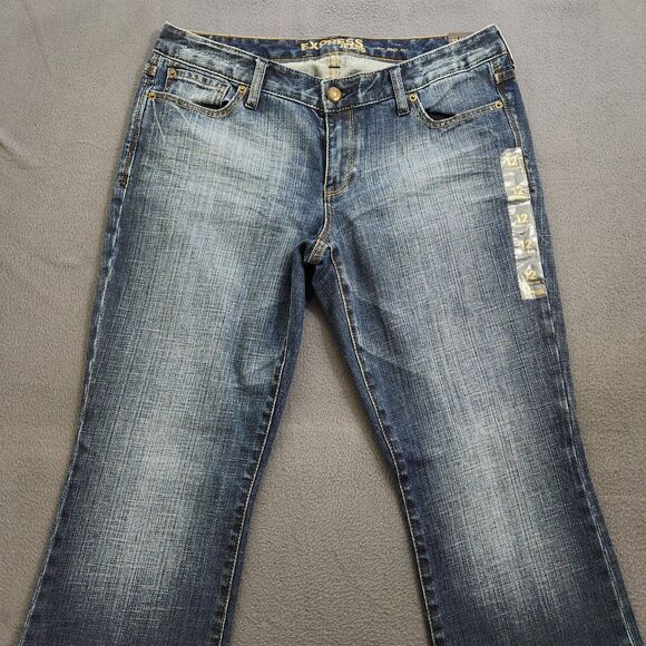 Express Jeans Women 12 Eva Curvy Mid Rise Boot Cut Jeans NWT - Picture 3 of 14